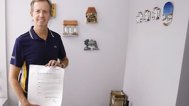 Reconocimiento Imperial para Gary Stempel de parte de la Reina Isabel II