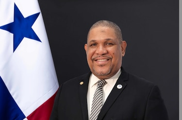 Carlos Godoy Othón es designado como nuevo director del Ifarhu