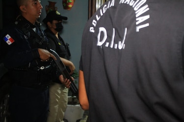 Operación Galardón: aprehenden a varias personas por estafas y realizan más de 20 allanamientos