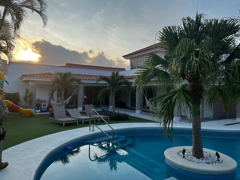 Imputan cargos por blanqueo a alias Rey: las sociedades de papel, autos de lujo y la red criminal que tejió