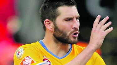 Gignac amenaza con irse de los Tigres