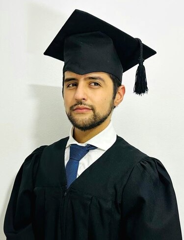 La Universidad de Panamá presenta a los graduados de su Facultad de Derecho y Ciencias Políticas