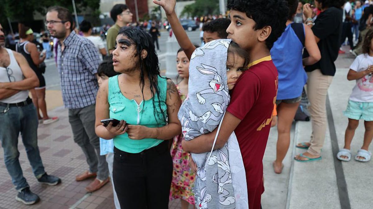 'Pidan ayuda. Estamos aquí': los testimonios tras el terremoto de magnitud y su potente réplica en Venezuela