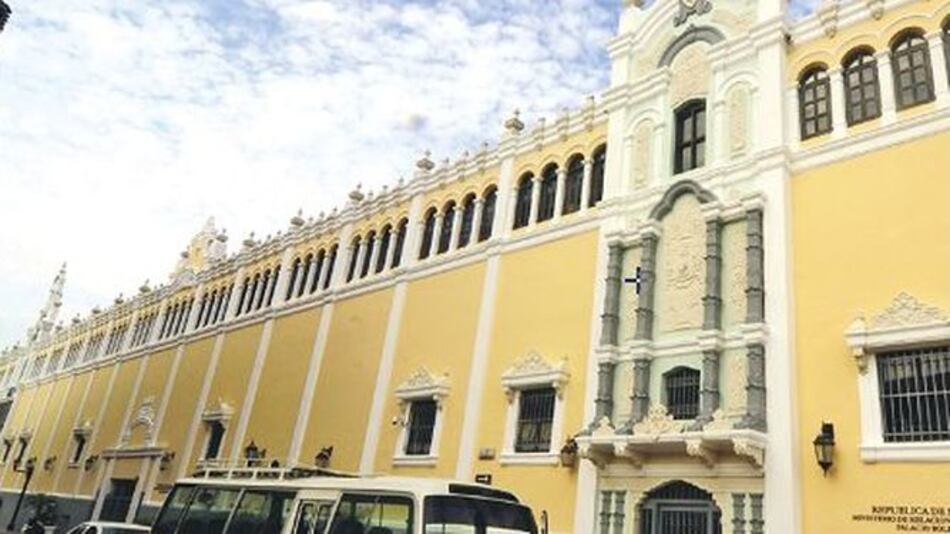 Panamá respalda propuesta de diálogo entre gobierno y oposición de Venezuela