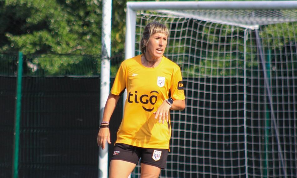 Natalia Gutiérrez ya tiene a sus 21 guerreras para el premundial 