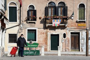 Italia anuncia 475 muertos en 24 horas por coronavirus, récord en un día para un país