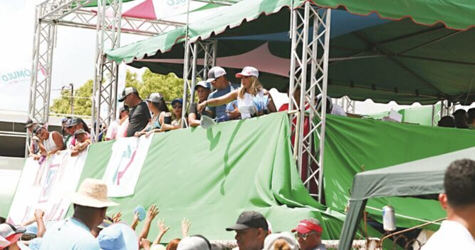 Electores se gozan la fiesta, pero piden debates