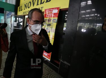 Rolando López es imputado del cargo de tráfico de armas; recibe medida cautelar de reportarse cada 30  días
