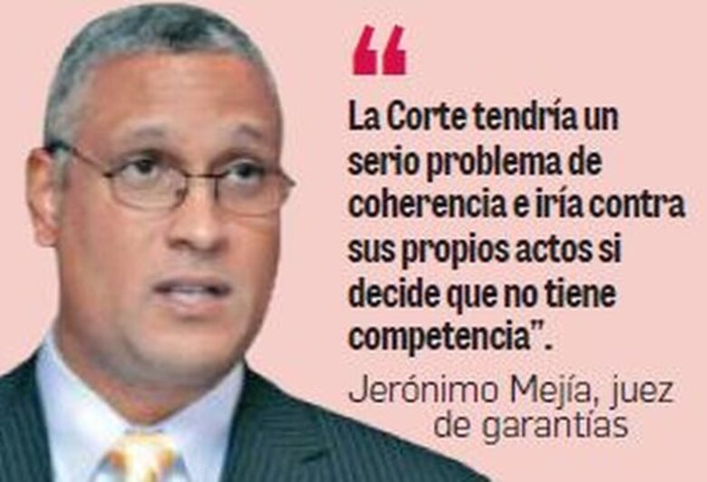 Mejía dicta llamamiento a juicio a Ricardo Martinelli por pinchazos