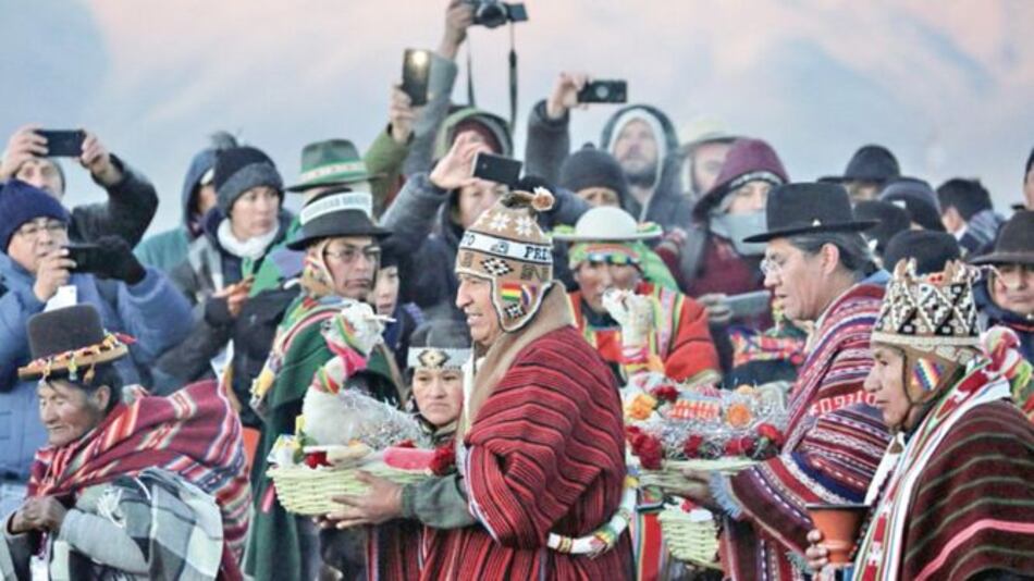 Bolivia recibe el año nuevo indígena 5527 con ritual