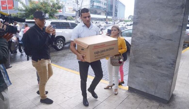 Denuncian anomalías en programas del Miviot