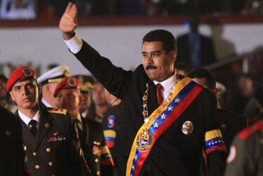 En nombre del pueblo y del comandante
