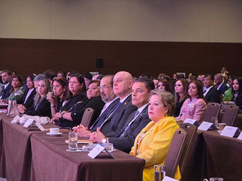 Chapman pide por escrito frenar ajustes de jubilaciones y salarios en el Órgano Judicial y el Tribunal Electoral