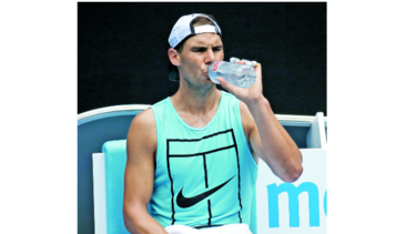 Nadal supera a Baghdatis y sigue con vida