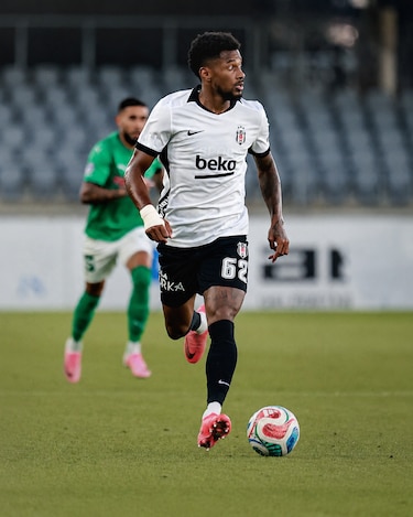 Michael Amir Murillo y Besiktas, clasificados a la Europa League