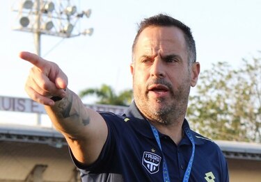 Enrique García deja el banquillo del Tauro FC en el Clausura 2025