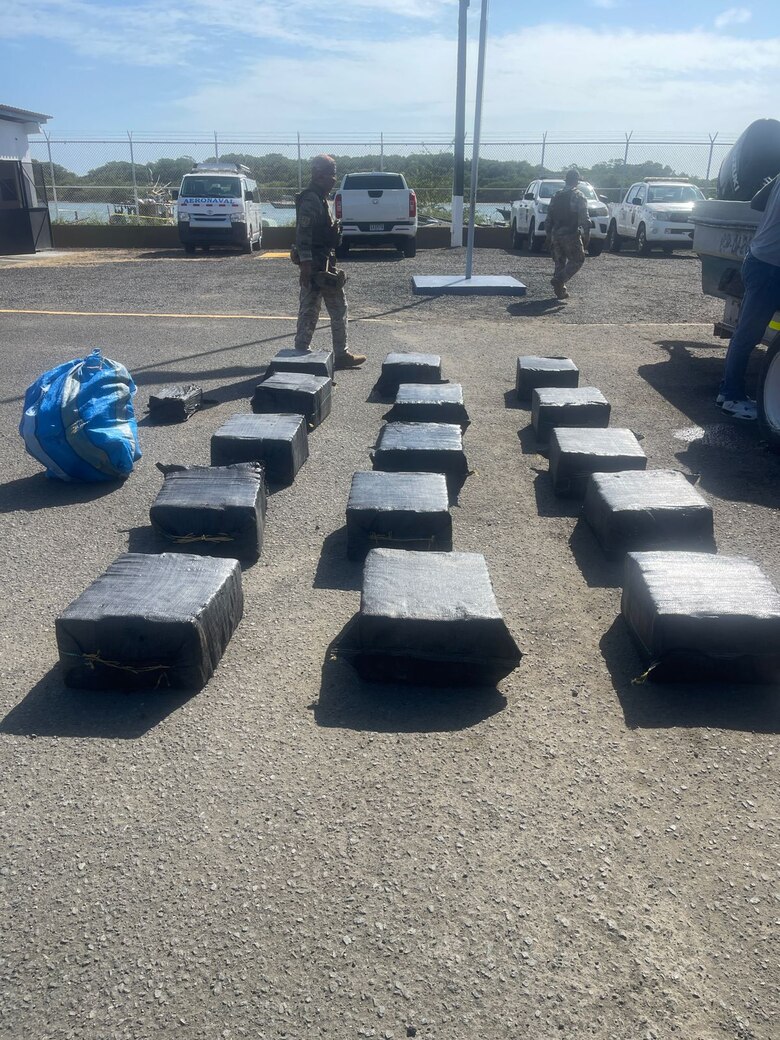 Senan decomisa una tonelada de cocaína en Punta Mala y el Golfo de Parita