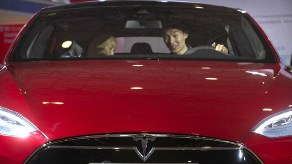 Tesla en conversaciones para abrir tienda en centro comercial de Corea