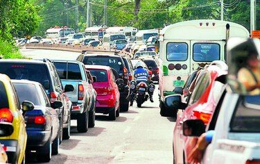 Cambios de horario en el sector gubernamental e inversión de carriles