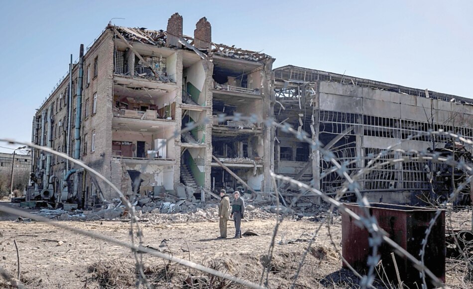 Rusia ataca fábrica de misiles cerca de Kiev tras naufragio del buque Moskva