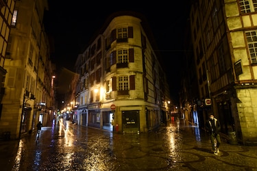 Francia se prepara para tomar ‘decisiones difíciles’ ante la segunda ola de la Covid-19