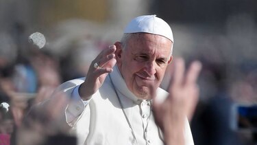 Papa Francisco prorroga de forma indefinida que los curas puedan absolver del aborto