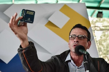 Capriles inició 'cruzada' para revocar el mandato de Maduro