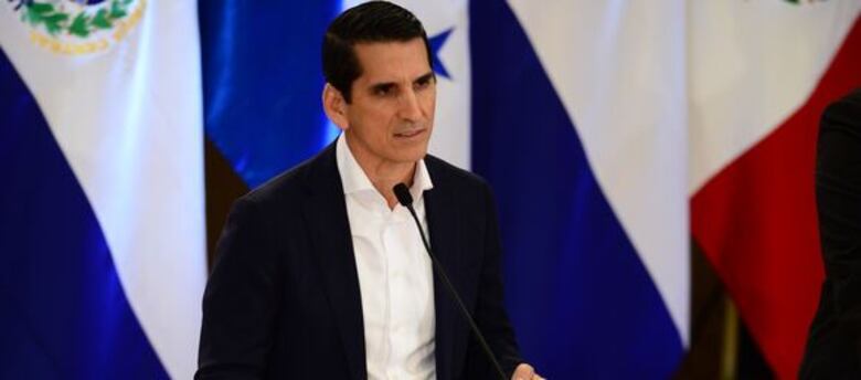 Minuto a minuto: candidatos presidenciales debaten sobre el turismo