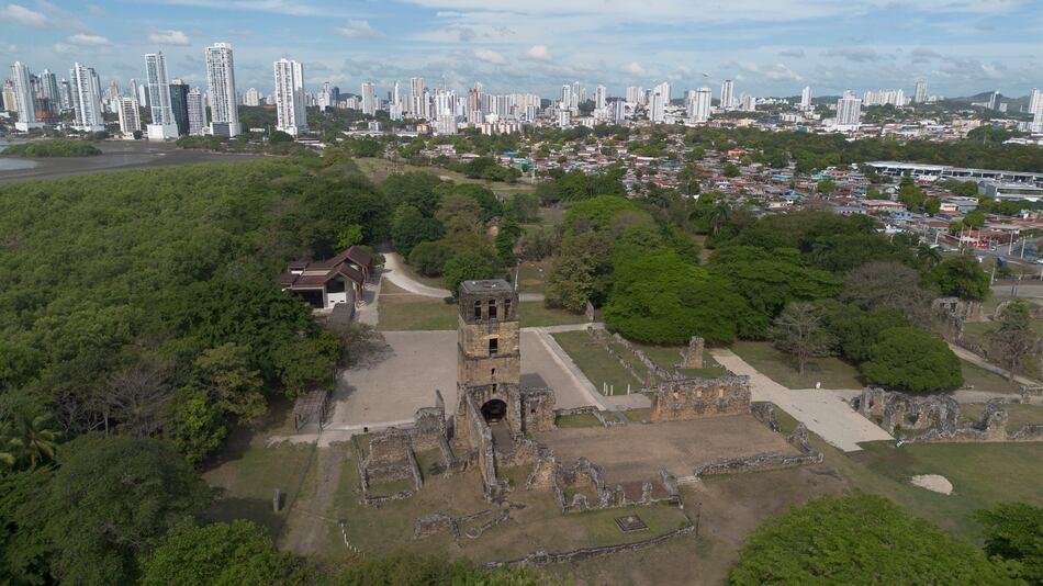 Panamá brilla como destino turístico en Expo Turismo: playas, montañas y cultura