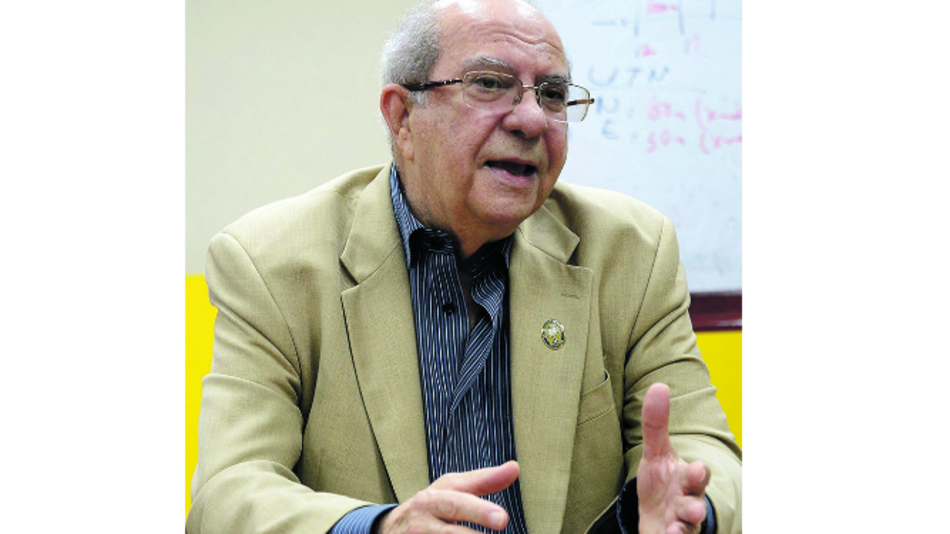 Ordenan secuestro de bienes de García de Paredes