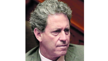 Congreso peruano fuerza la renuncia de ministro