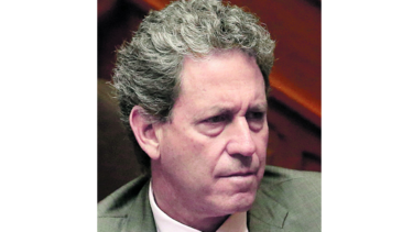 Congreso peruano fuerza la renuncia de ministro