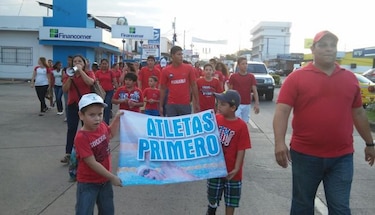 Marchan en defensa de todos los deportes