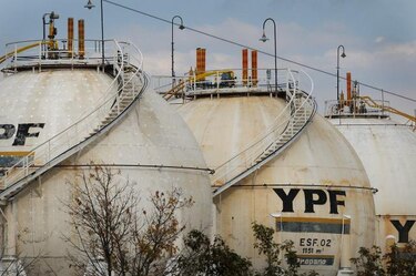 YPF cumple 100 años con Vaca Muerta como su gran activo