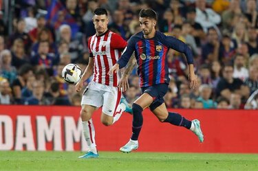 El Barcelona golea al Athletic Club