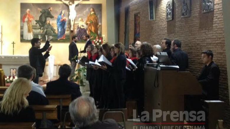 Lacunza toma posesión como cardenal de la iglesia romana San José de Cupertino
