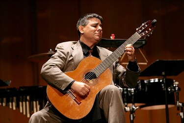 Estos son los ganadores del Premio Ricardo Miró 2020