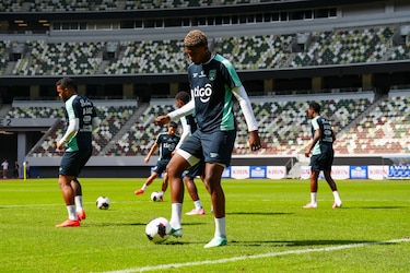 Josué Vergara se incorpora a Panamá antes del duelo ante Ecuador en tierras japonesas
