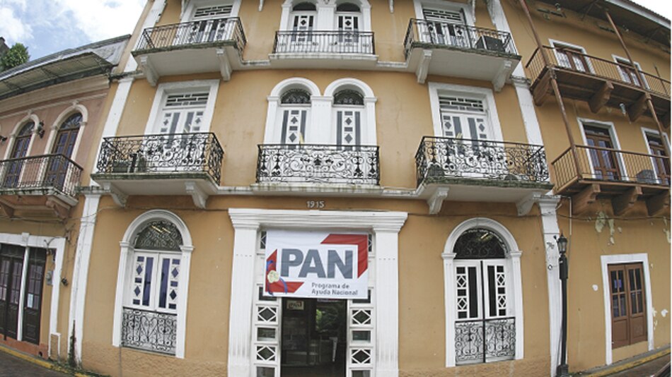 Vinculada a escándalos del PAN es jefa en Pandeportes