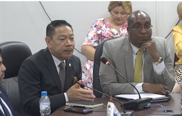 Caraballo defiende su designación como embajador en Austria