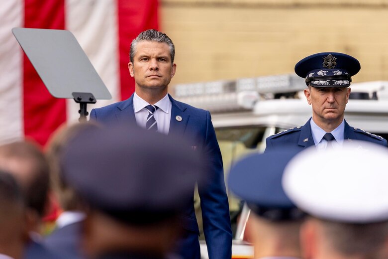 Estados Unidos busca sancionar a miembros del Pentágono que publicaron burlas sobre Charlie Kirk