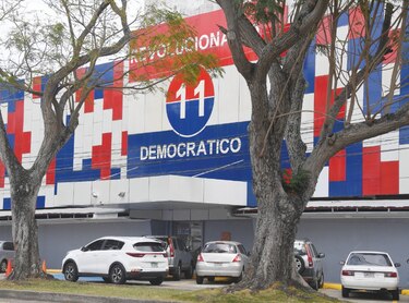31 de los 35 diputados del PRD buscan cargos de delegados