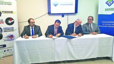 Ciudad del Saber y Banesco firman convenio
