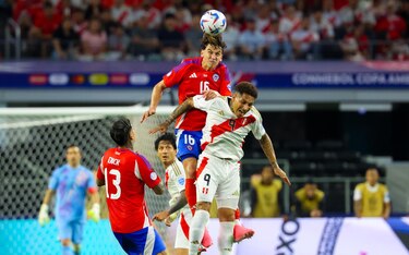 La longevidad de Bravo y Guerrero, lo único para destacar en el empate sin goles entre Chile y Perú