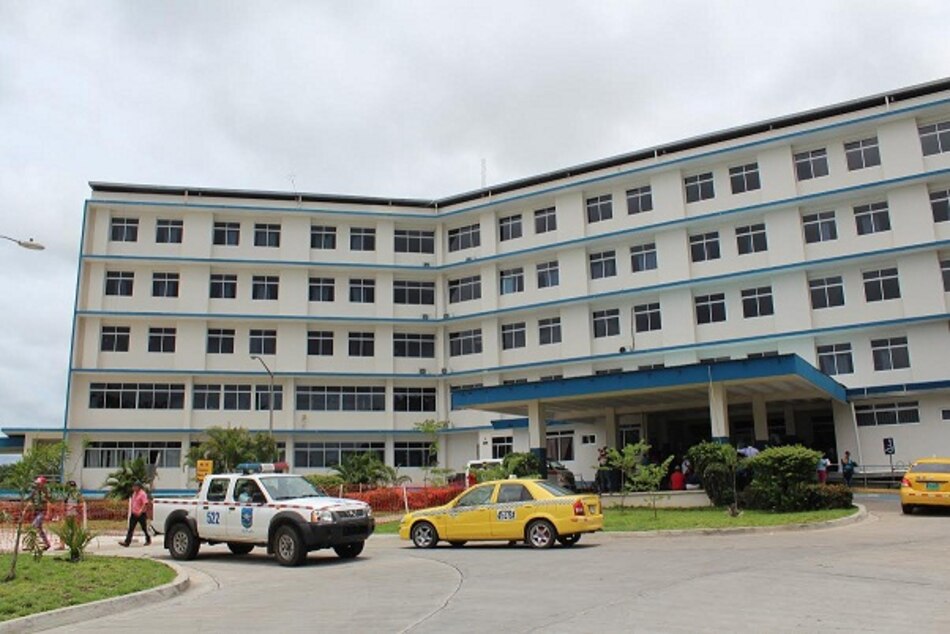 Hospital de David recibe reconocimiento a su labor