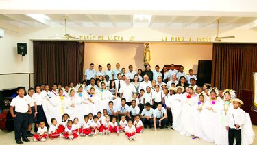 Copa entrega donativo a la parroquia de Fátima