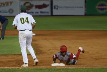 Coclé vence al Oeste y jugará la final contra Herrera