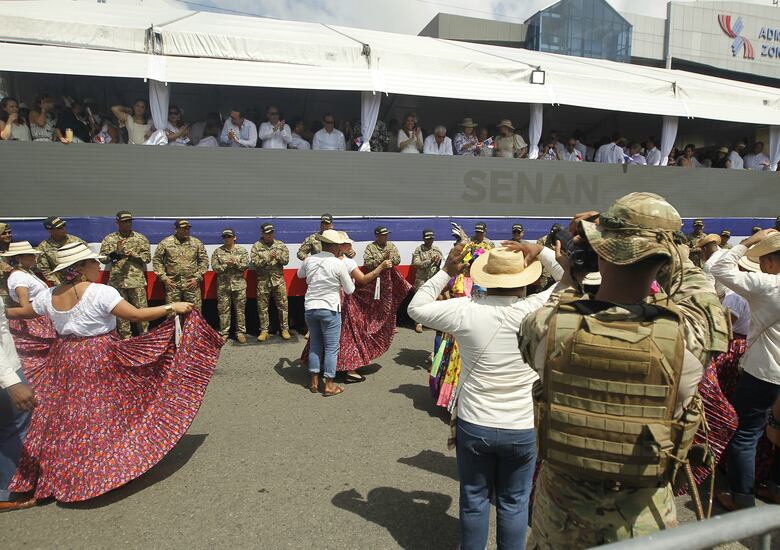 Colón se viste de gala para celebrar la consolidación de la Separación de Panamá de Colombia
