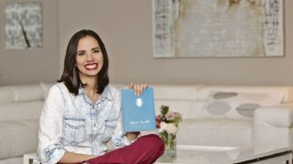 Una madre con su bebé en el cielo