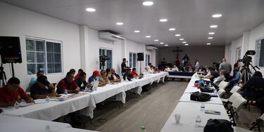 Anuncio de cierre de la primera fase del diálogo estremece la mesa de Penonomé